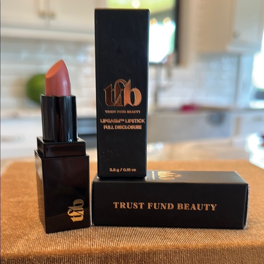 BOGO•NIB•Lipgasm Lipstick